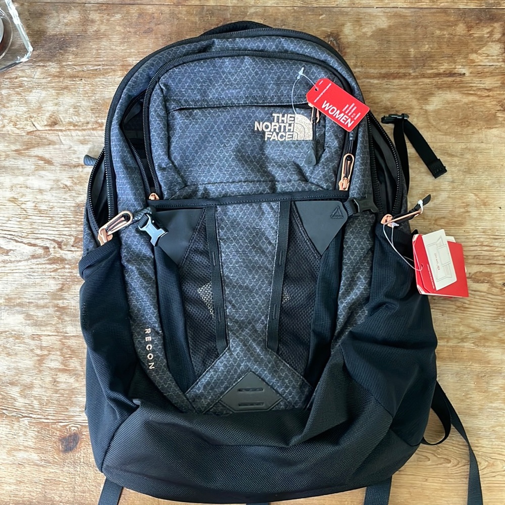 NWT NORTH FACE RECON BLACK WITH ROSE GOLD ACCENTS
